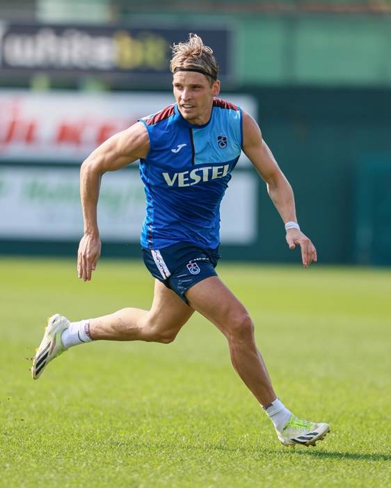 Trabzonspor Lig’in 8. haftasında deplasmanda oynayacağı  Adana Demirspor maçı hazırlıklarına başladı 21